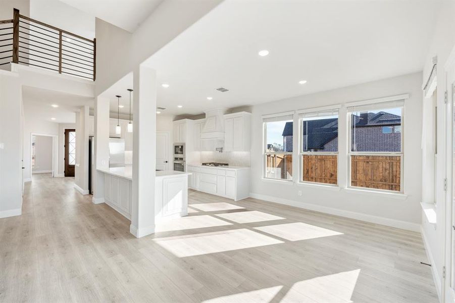 Spacious, unfurnished interior of a new home in West Crossing, Anna (Image 39).