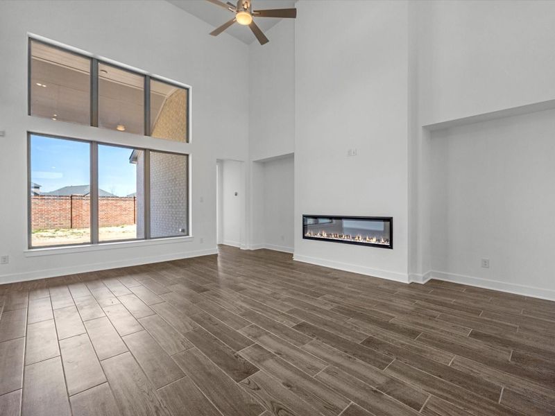 Representative image.  Features, specifications, selections and colors may vary.