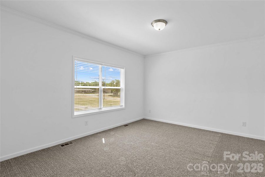 Spacious, unfurnished interior of a new home in , Catawba (Image 19).