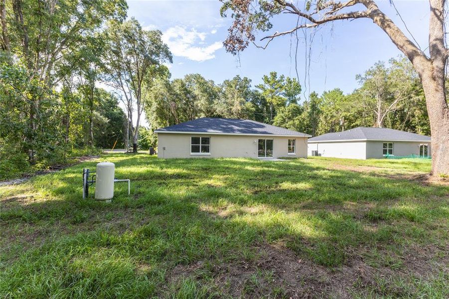 Exterior details and patio area of a home in , Dunnellon (Image 3). Exterior details and patio area of a home in , Dunnellon (Image 3).