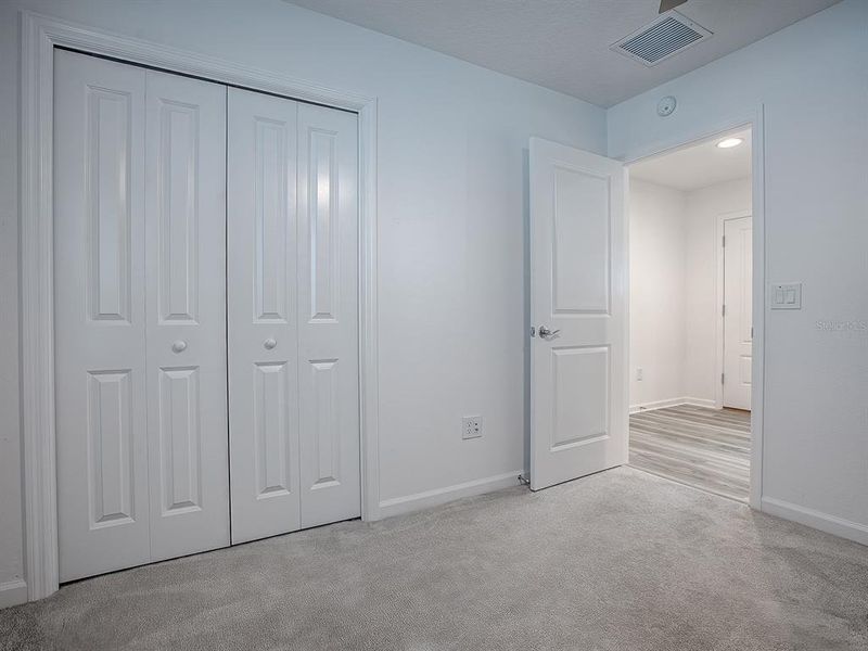 Spacious, unfurnished interior of a new home in , The Villages (Image 24).