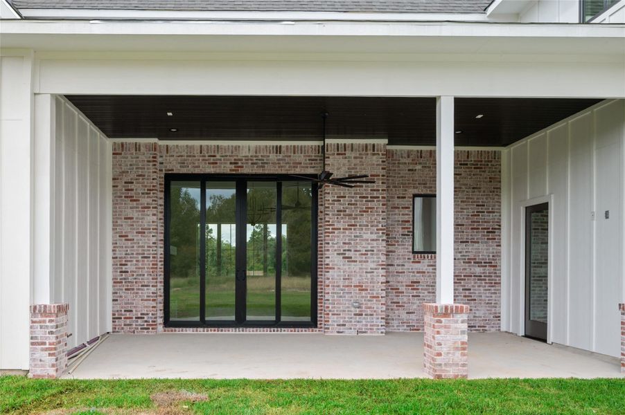 Exterior details and patio area of a home in , Montgomery (Image 30).