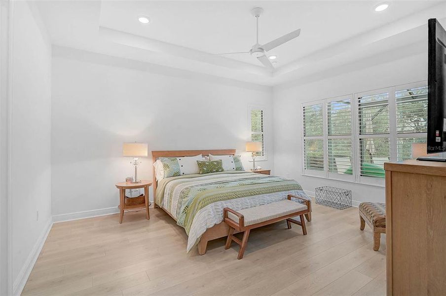 Furnished interior view inside a new home in , Bradenton (Image 7).