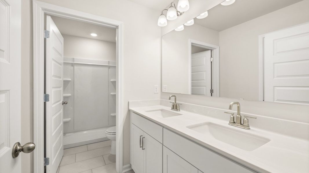 Furnished interior view inside a new home in Heritage Pointe, Senoia (Image 15).