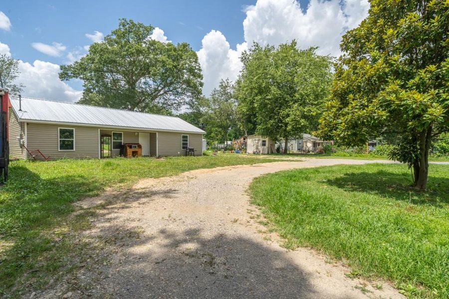 Image 15 of a home in . Image 15 of a home in .