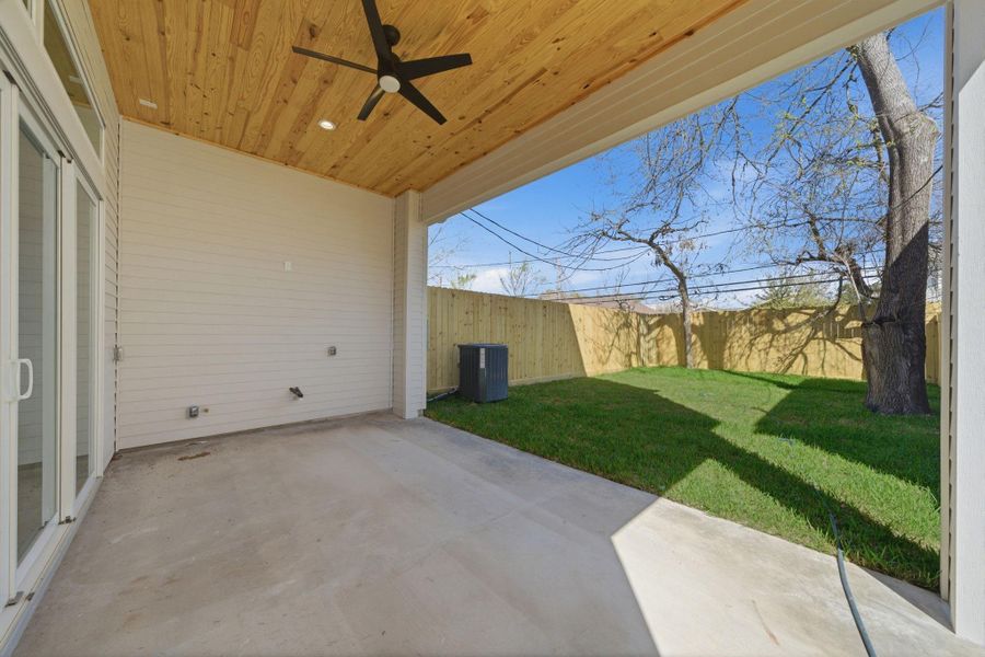 Exterior details and patio area of a home in , Houston (Image 25).