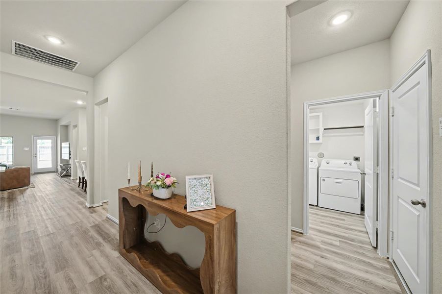 Furnished interior view inside a new home in Candela, Richmond (Image 17).