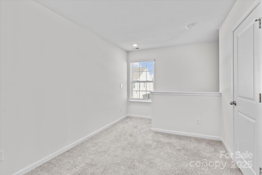 Spacious, unfurnished interior of a new home in Wallace Springs, Statesville (Image 15). Spacious, unfurnished interior of a new home in Wallace Springs, Statesville (Image 15).
