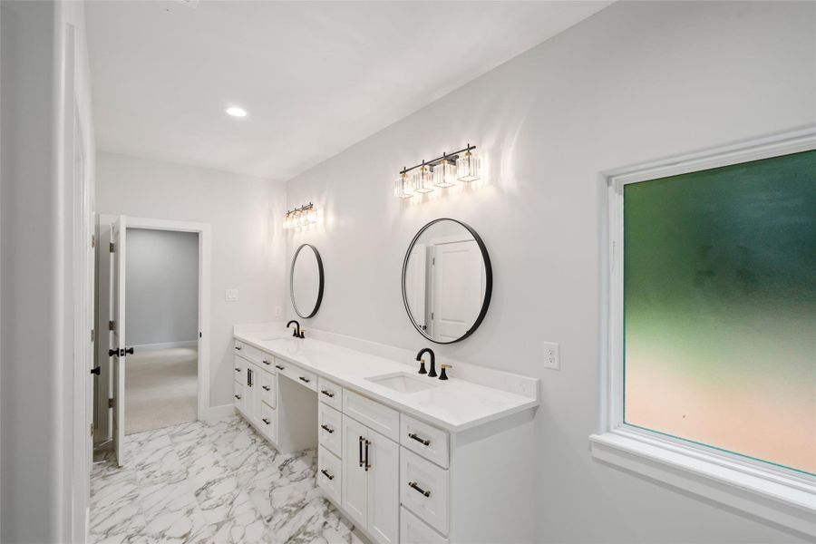 Furnished interior view inside a new home in , Willis (Image 14).