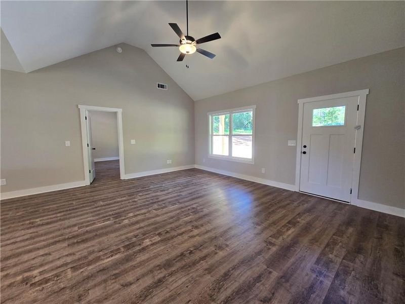 Spacious, unfurnished interior of a new home in , Lavonia (Image 22).