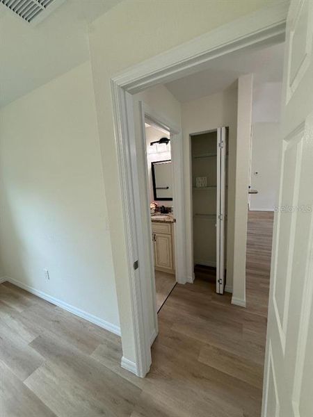 Spacious, unfurnished interior of a new home in , Dunnellon (Image 45). Spacious, unfurnished interior of a new home in , Dunnellon (Image 45).