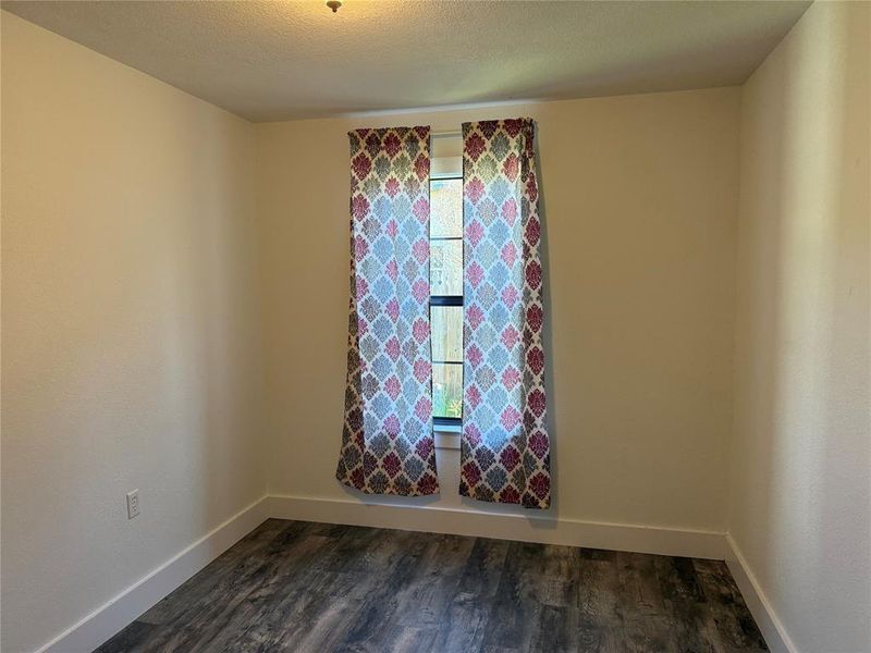 Spacious, unfurnished interior of a new home in , Whitney (Image 26).