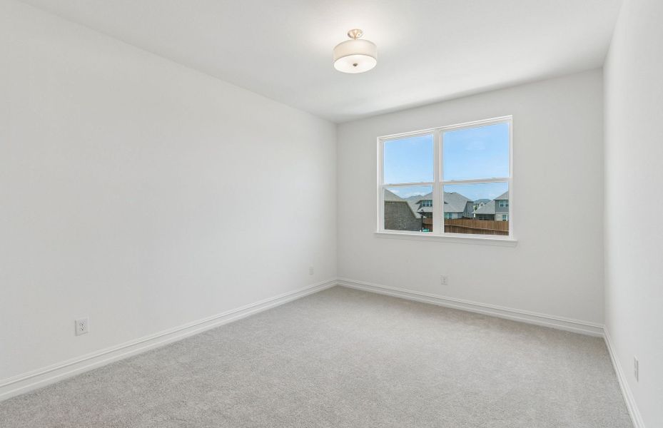 Spacious, unfurnished interior of a new home in Wellington, Fort Worth (Image 23).