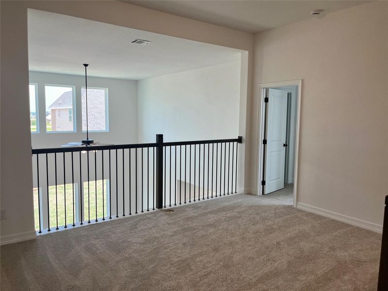 Spacious, unfurnished interior of a new home in Oakwood Estates, Waller (Image 31). Spacious, unfurnished interior of a new home in Oakwood Estates, Waller (Image 31).