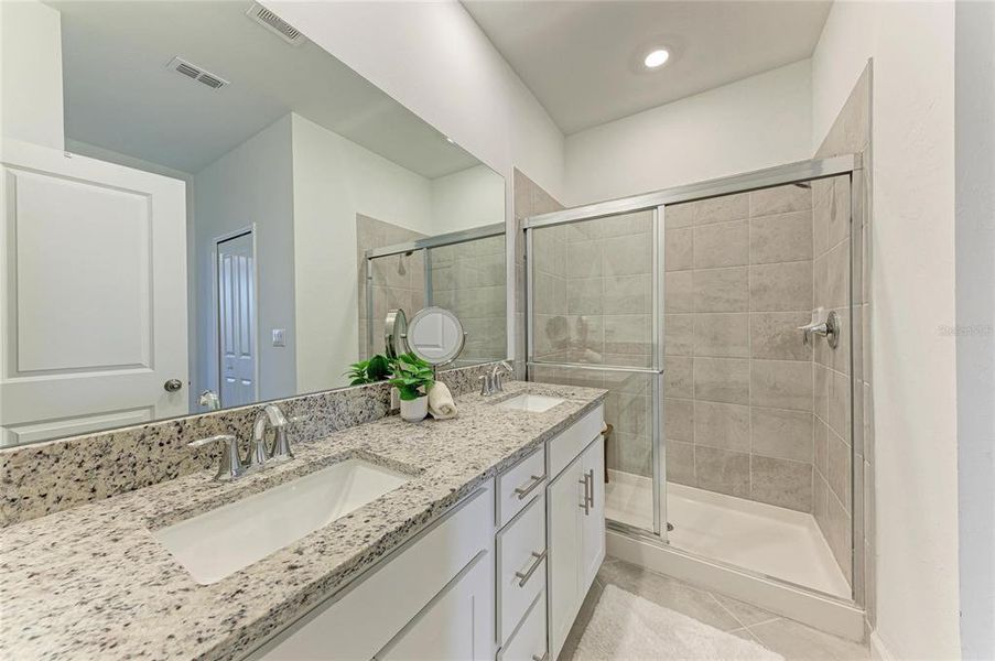 Furnished interior view inside a new home in , Lakewood Ranch (Image 36).