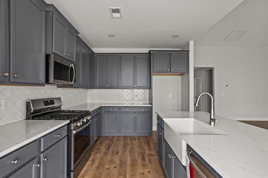 Furnished interior view inside a new home in High Point at Foxbank, Moncks Corner (Image 7).