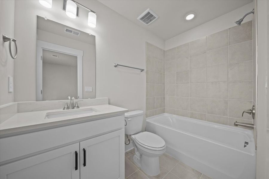 Furnished interior view inside a new home in Cedar Shoals - Signature Collection, Piedmont (Image 8).