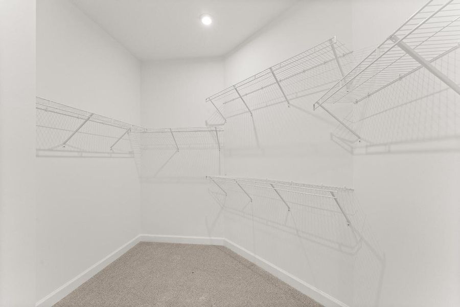 US_SEF_CASCADES_LOT 353_owners closet