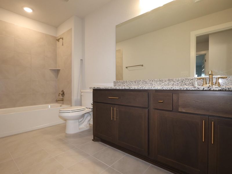 Furnished interior view inside a new home in Barksdale, Leander (Image 12).