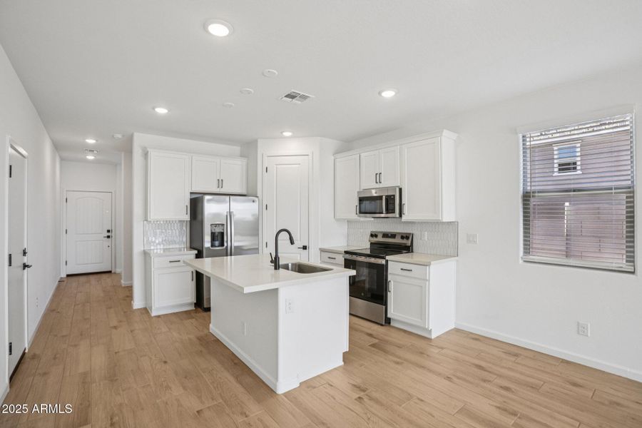 10-web-or-mls-La Senda Dr W-S0511-010 10-web-or-mls-La Senda Dr W-S0511-010