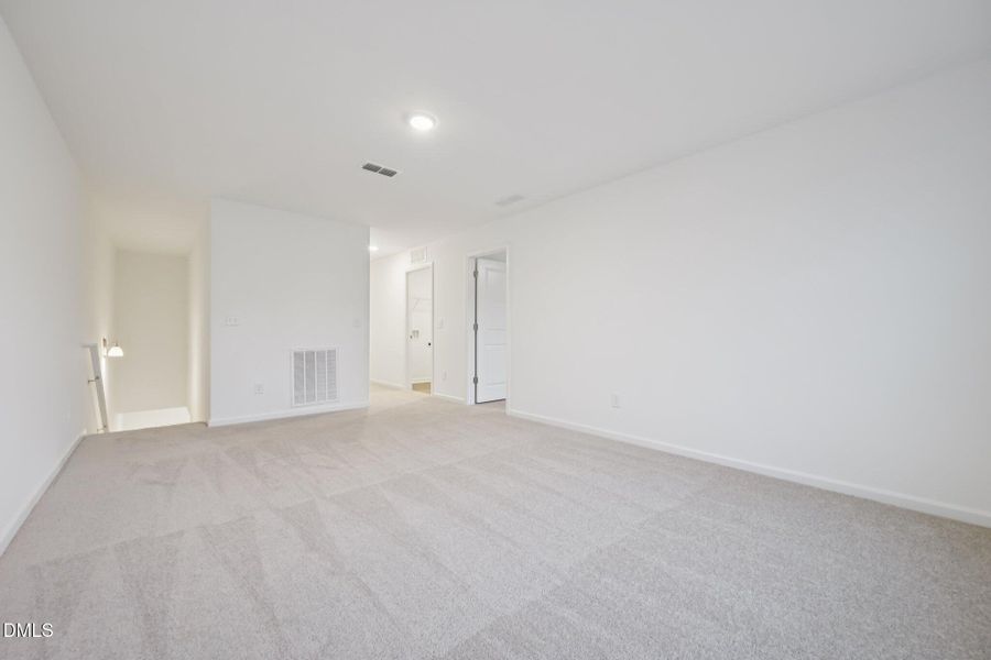 28-web-or-mls-Salers Loop-S1703-028 28-web-or-mls-Salers Loop-S1703-028