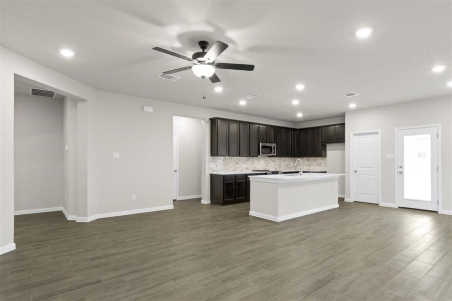 Furnished interior view inside a new home in Grande Estates, Bertram (Image 9). Furnished interior view inside a new home in Grande Estates, Bertram (Image 9).