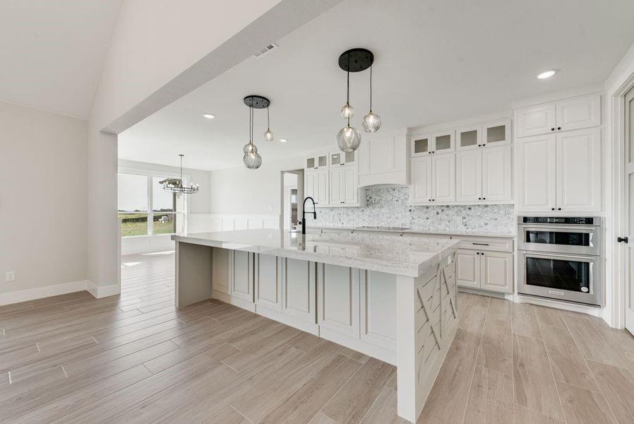 Furnished interior view inside a new home in , Waxahachie (Image 5).