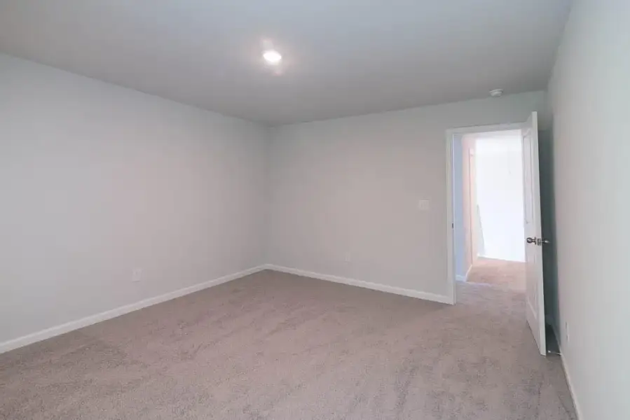 Spacious, unfurnished interior of a new home in , Douglasville (Image 17).