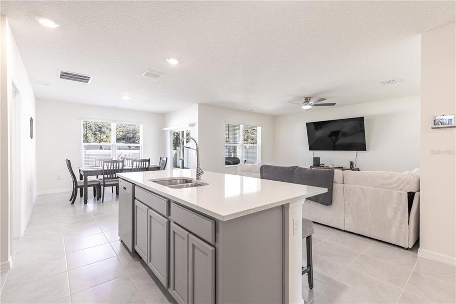 Furnished interior view inside a new home in Magnolia Pointe, Umatilla (Image 17).