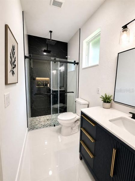 Furnished interior view inside a new home in , Belleview (Image 5).