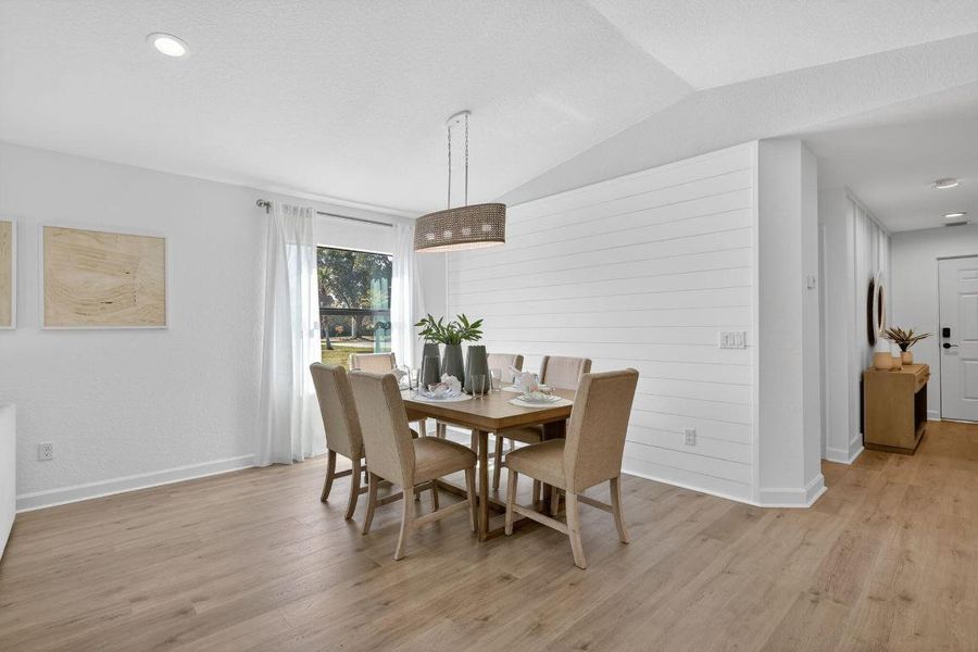 Dining Area Dining Area