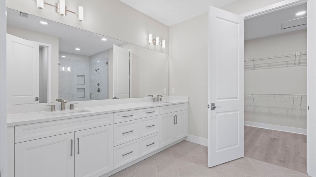 Owner's Bath