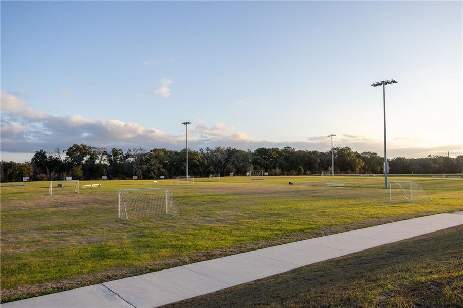 Community amenities in Kirkland Farms, Alachua (Image 27).