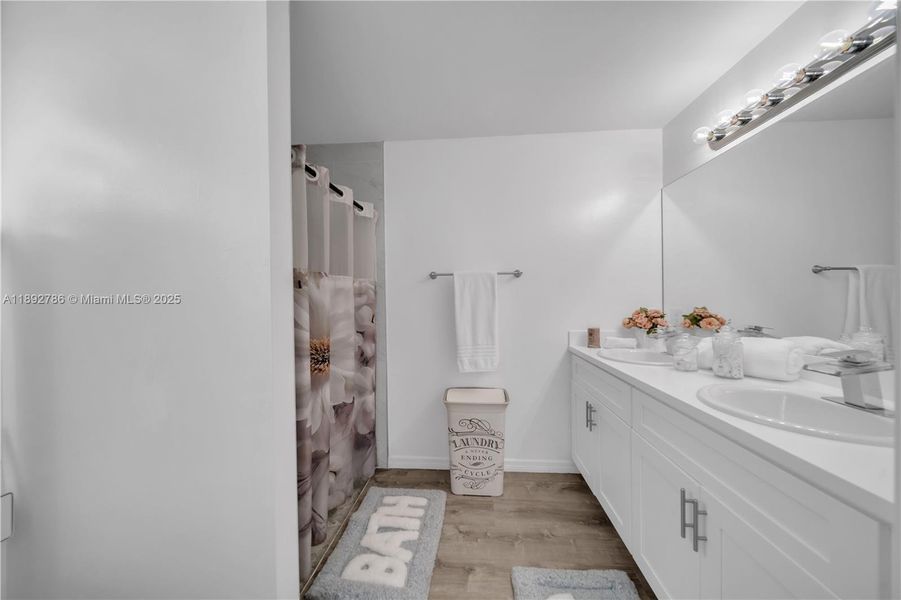 Furnished interior view inside a new home in , Lehigh Acres (Image 2). Furnished interior view inside a new home in , Lehigh Acres (Image 2).