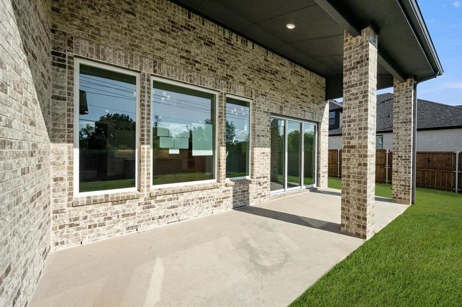 The Brynlee II B Outdoor Living Area