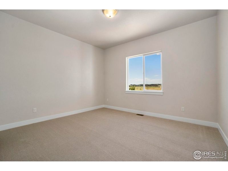 Spacious, unfurnished interior of a new home in Aurora Highlands, Aurora (Image 19). Spacious, unfurnished interior of a new home in Aurora Highlands, Aurora (Image 19).