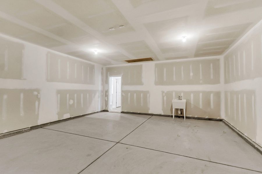 Image 37 of a home in Watson Hill.