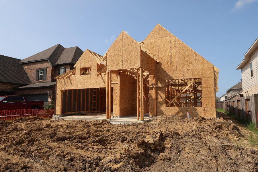 Let us show you how our advanced framing techniques have stood the test of time and allow more insulation for a quieter and more energy-efficient home.