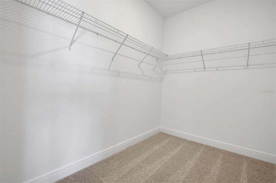 Spacious, unfurnished interior of a new home in , St. Cloud (Image 21).