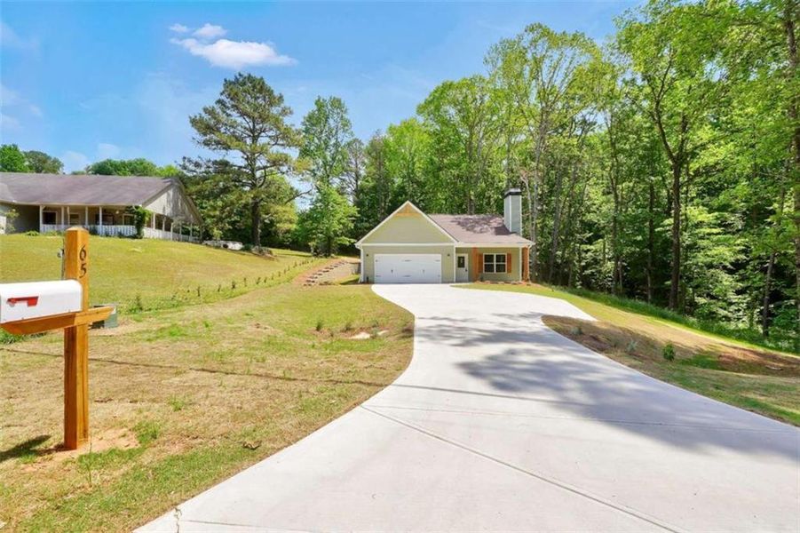 Image 34 of a home in .