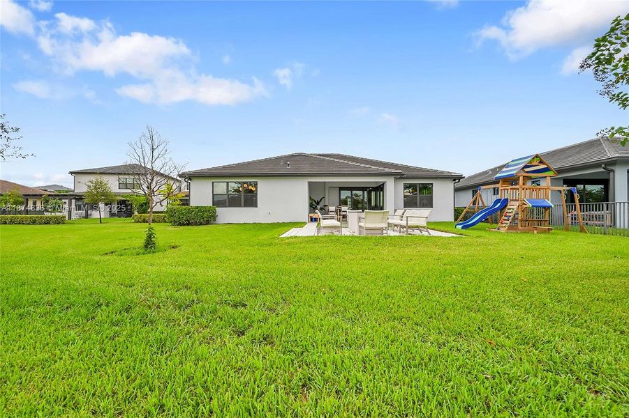 Image 19 of a home in Oak Tree.