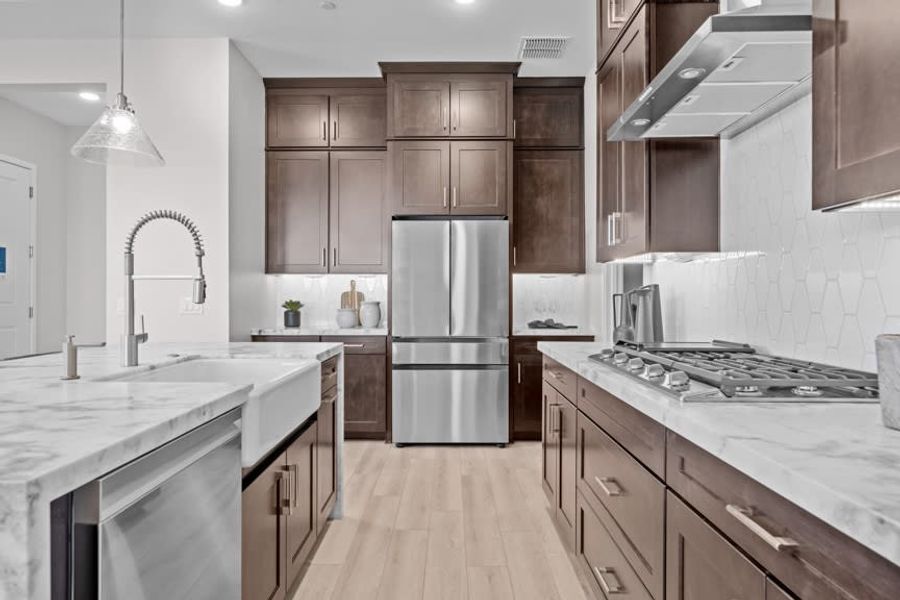 Representative furnished interior of a home built from the Cielo by Landsea Homes in Mira Vista at Victory, Buckeye (Image 16).