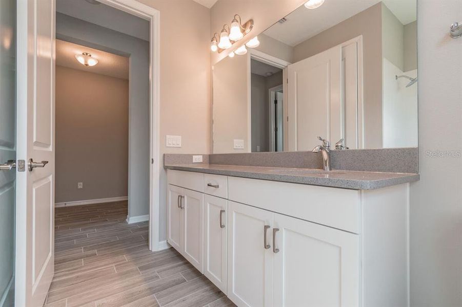 Furnished interior view inside a new home in Vistera of Venice, Nokomis (Image 4).