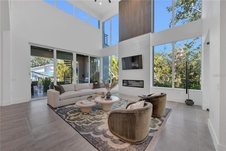 Image 89 of a home in .