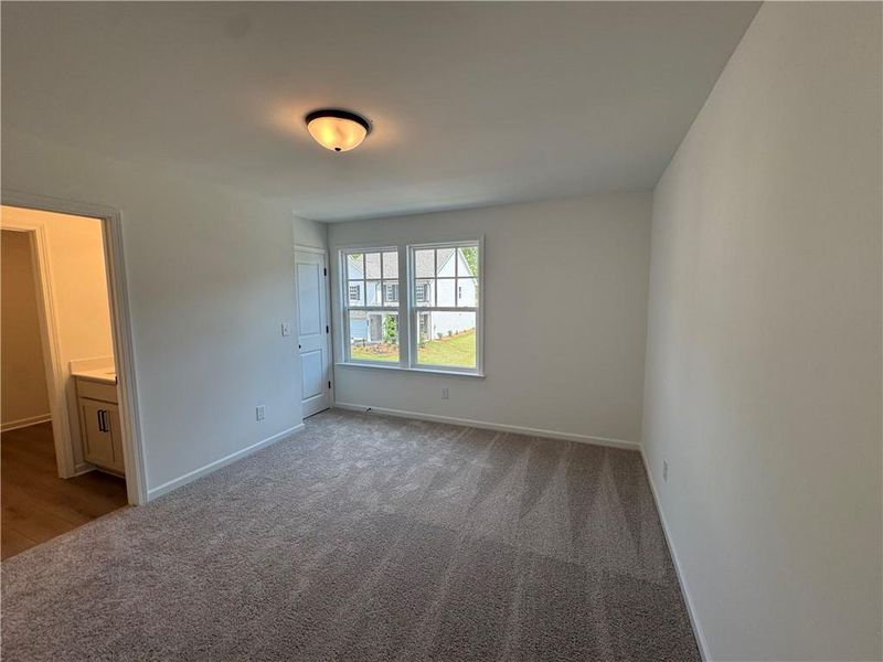 Spacious, unfurnished interior of a new home in Creekside, Dawsonville (Image 39).