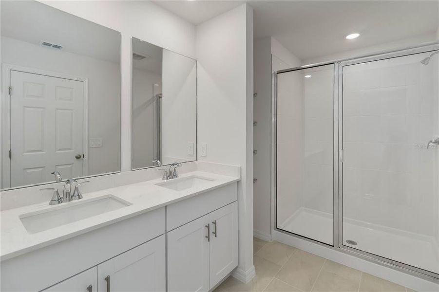Furnished interior view inside a new home in , St. Cloud (Image 14).