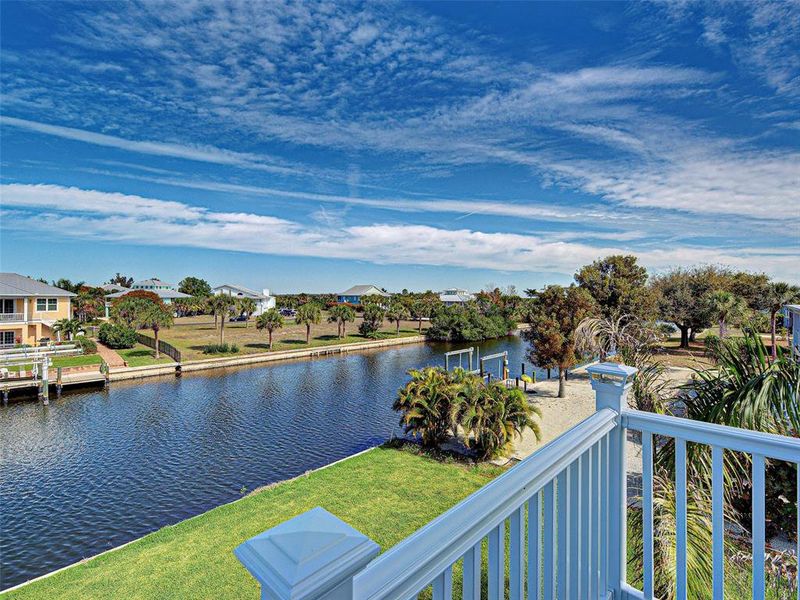 Community amenities in , Placida (Image 69). Community amenities in , Placida (Image 69).