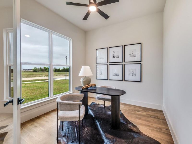 Furnished interior view inside a new home in , Red Oak (Image 28).