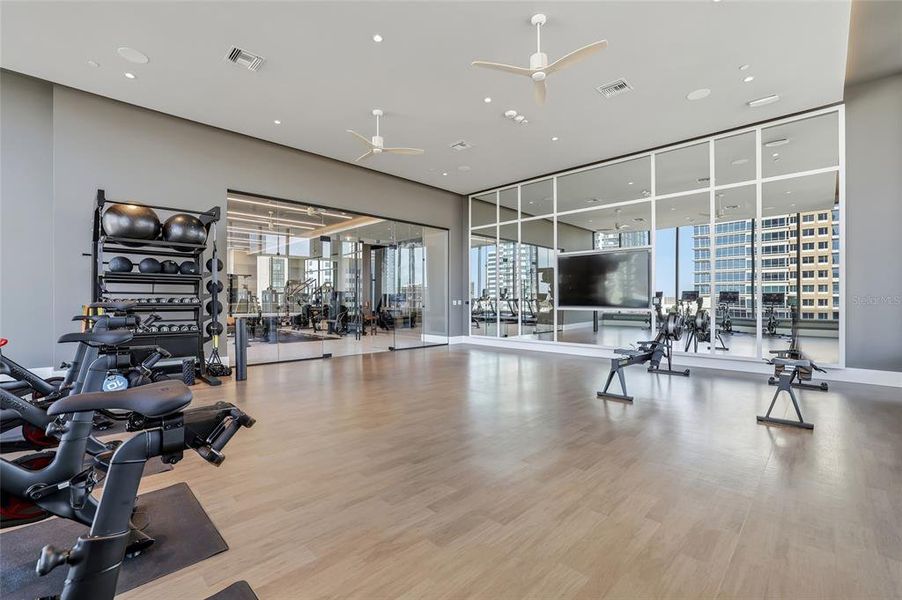 Community amenities in , St. Petersburg (Image 86).