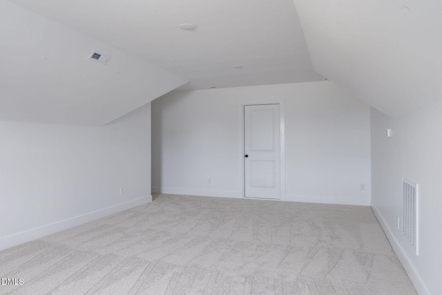 78-web-or-mls-Roombiance78